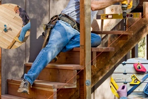 #1 Cincinnati Deck Builders 14 deck building image